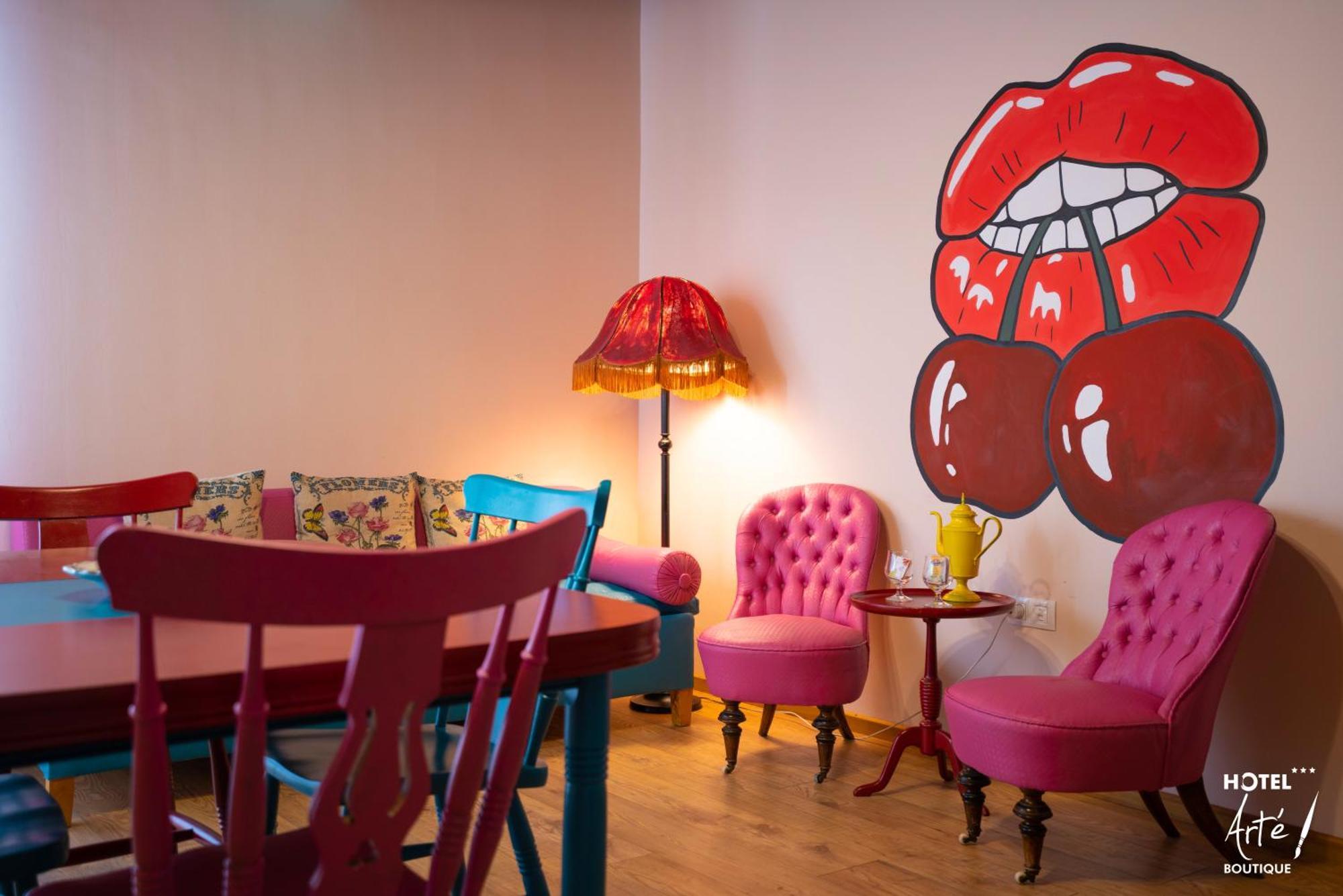 Art'E Boutique Rooms BaileTusnad Eksteriør billede