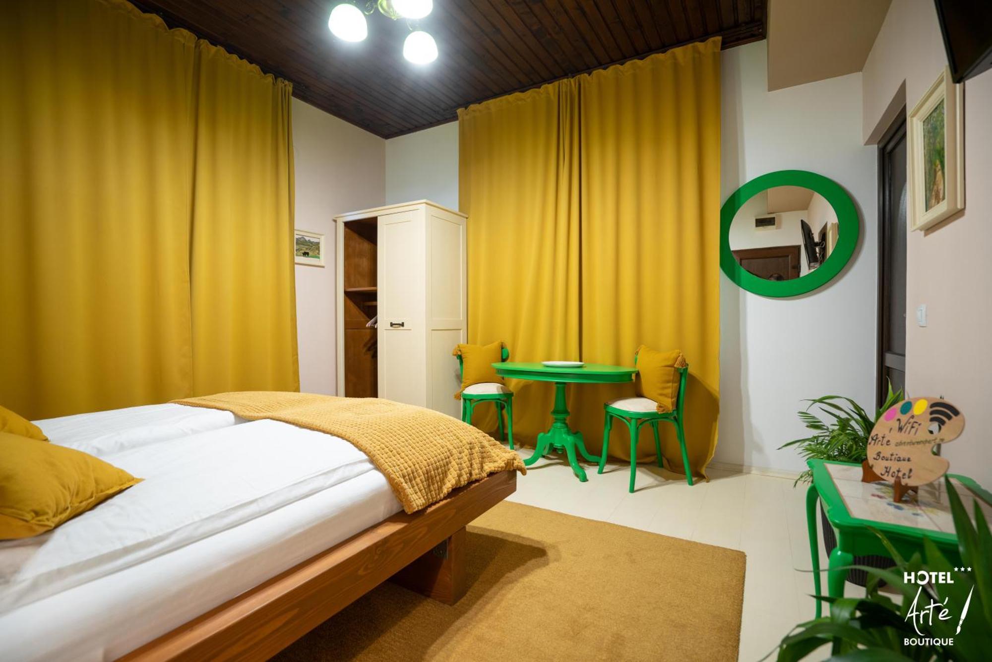 Art'E Boutique Rooms BaileTusnad Eksteriør billede